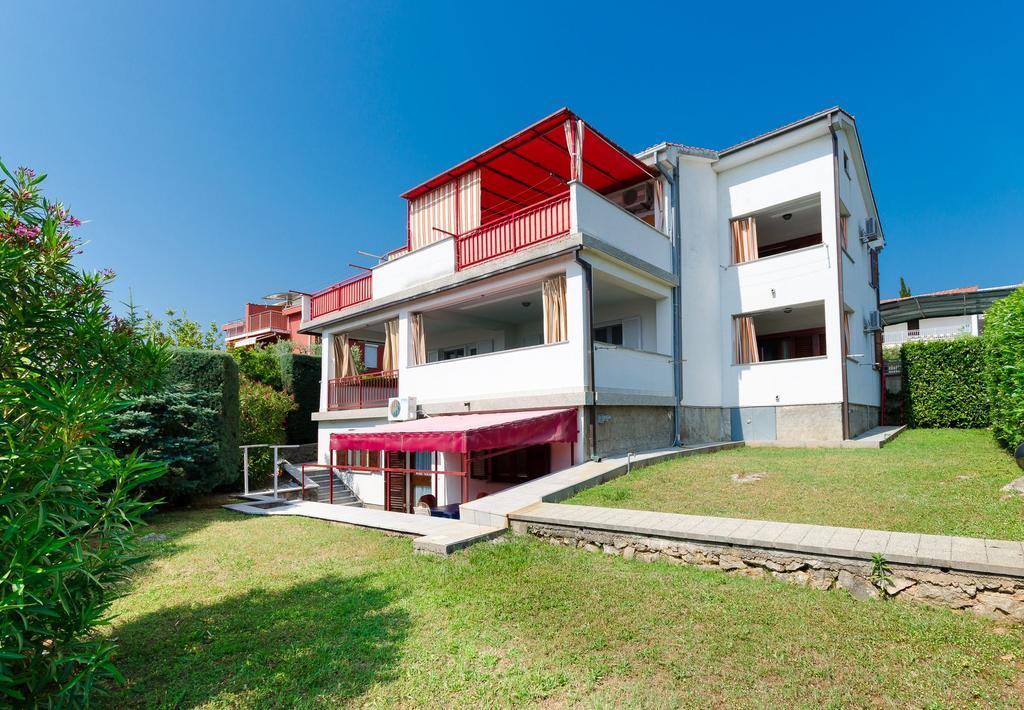 Apartments Miha Veglia Exterior foto